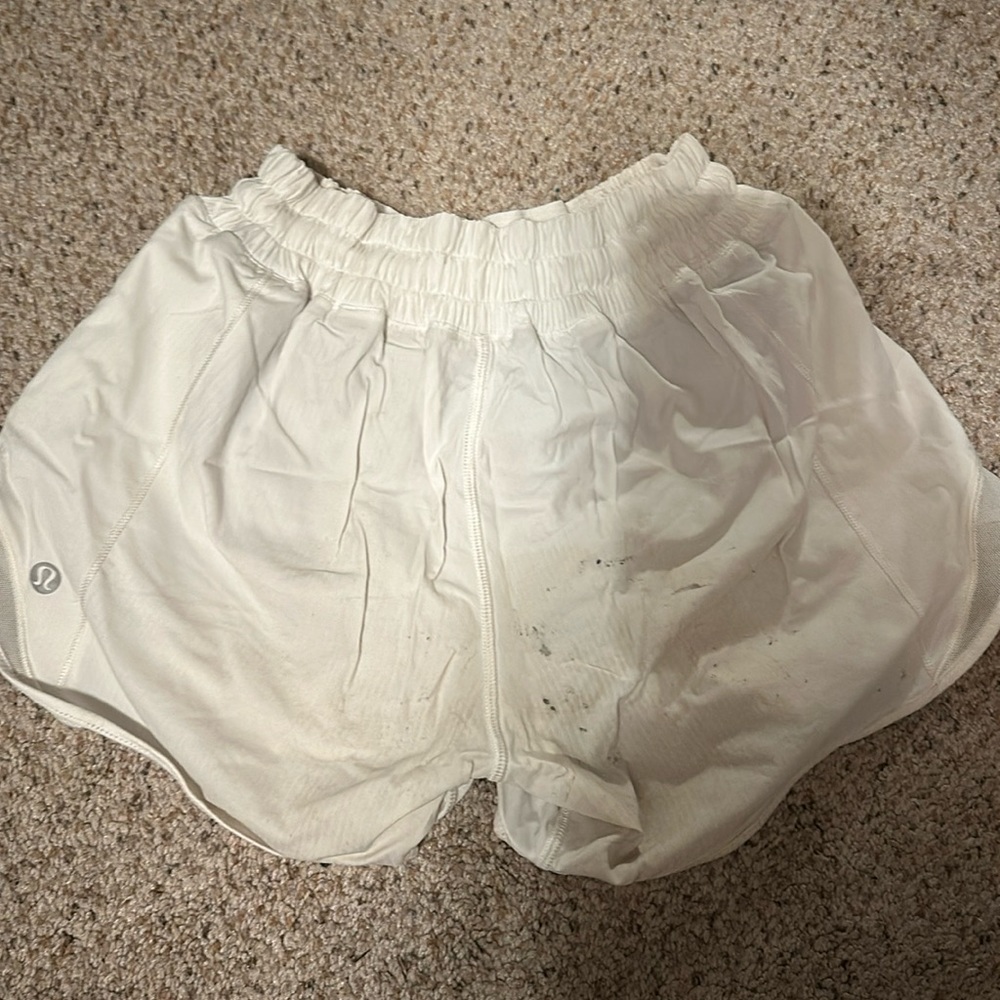 White Lululemon Hottie Hots